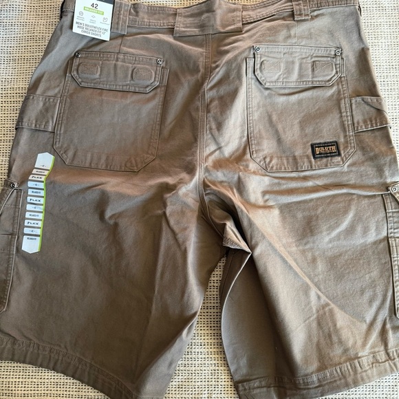 2 Duluth Trading Co Men’s Flex Fire Hose Relaxed Fit 13” Cargo Shorts - Picture 3 of 6